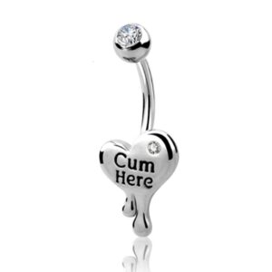 Piercing con detalles de letras silver color