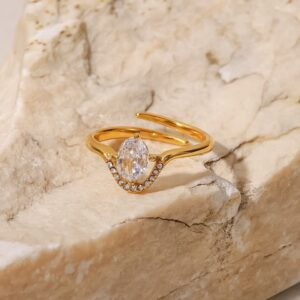 Anillo Ajustable diamantes inferiores / Acero inoxidable con capa en baño de Oro 18k