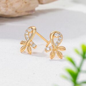 ARETES DE CRUZ DE HOJA CON CIRCON
