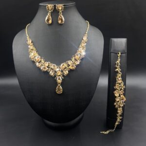 Set tres piezas momento especial marron color